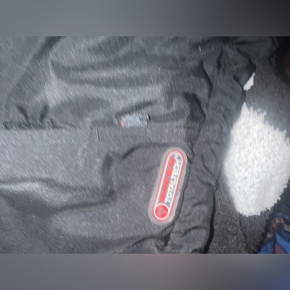 Grand Slam Vest - Picture 5 of 5